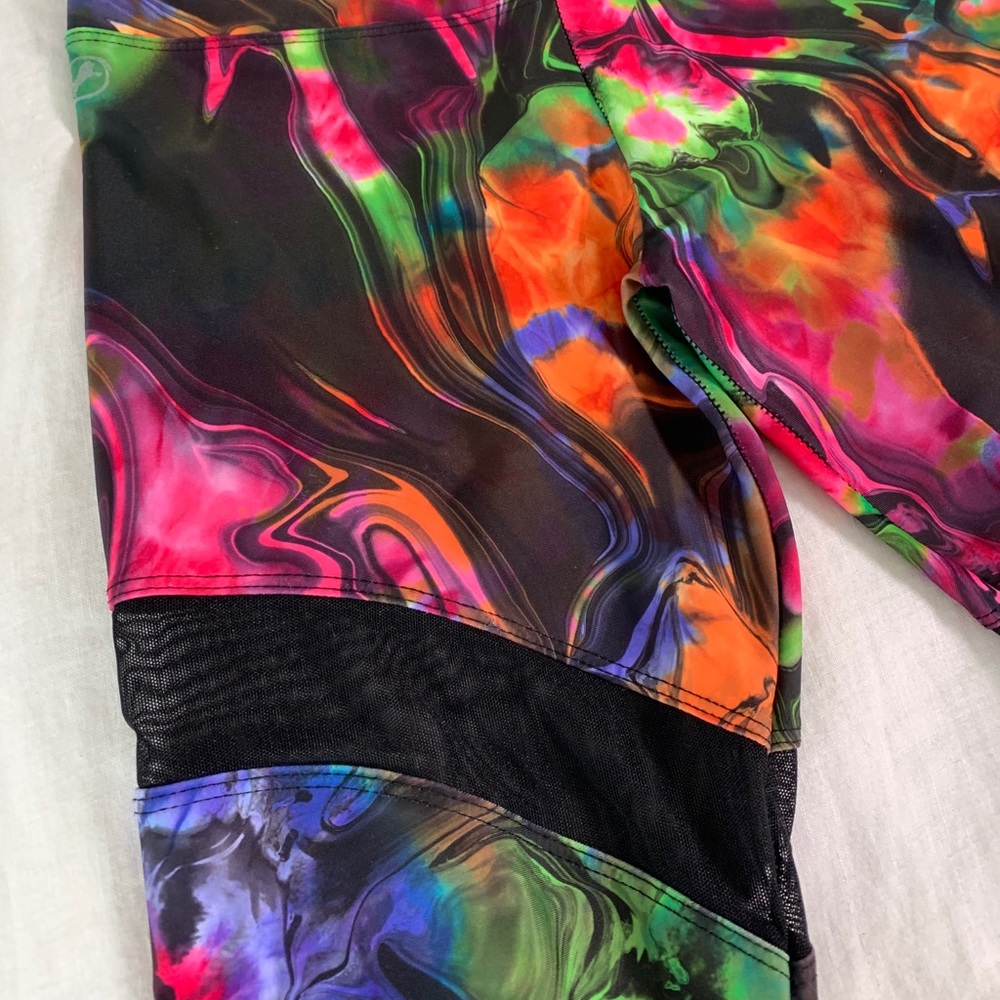 🎉FUN🎉 Workout Leggings - Picture 8 of 10